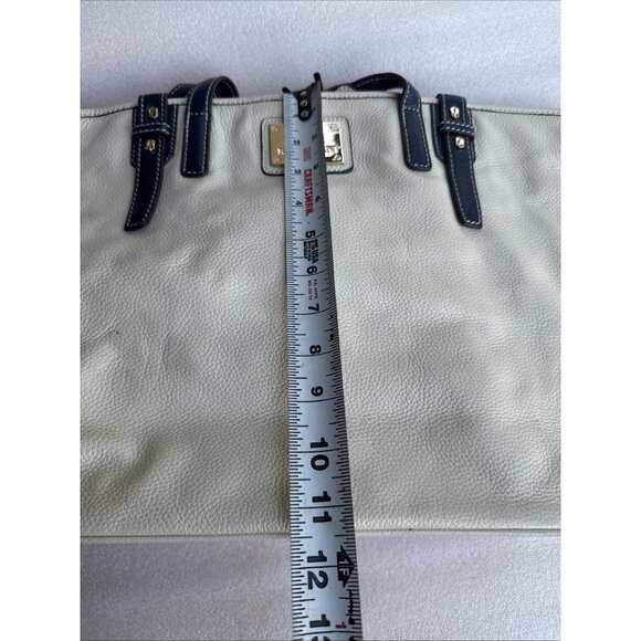 Rowallan White & Navy Leather Tote Bag With Metal Logo Plate - Picture 9 of 16